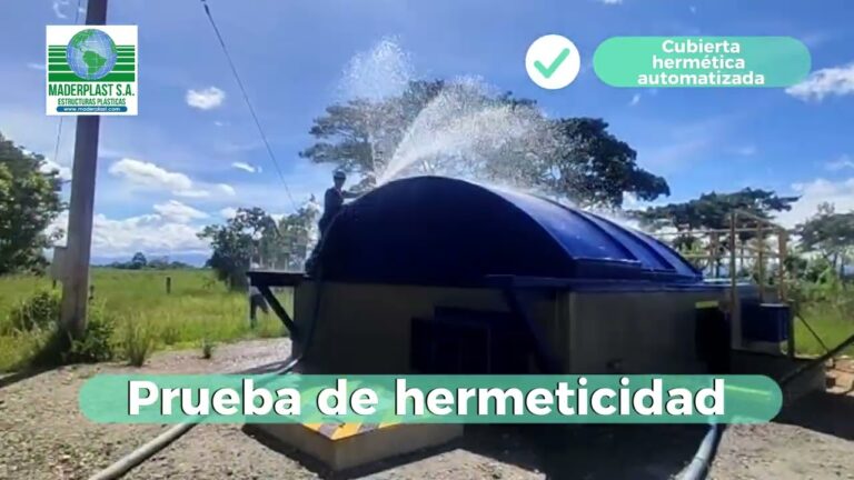 Soluciones Creativas: Dise&ntilde;os Innovadores con Cerramientos de Policarbonato Transparente
