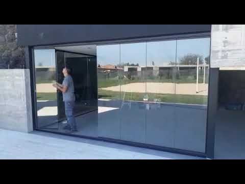 Cerramientos Plegables de Calidad: La Solución Ideal para tu Espacio